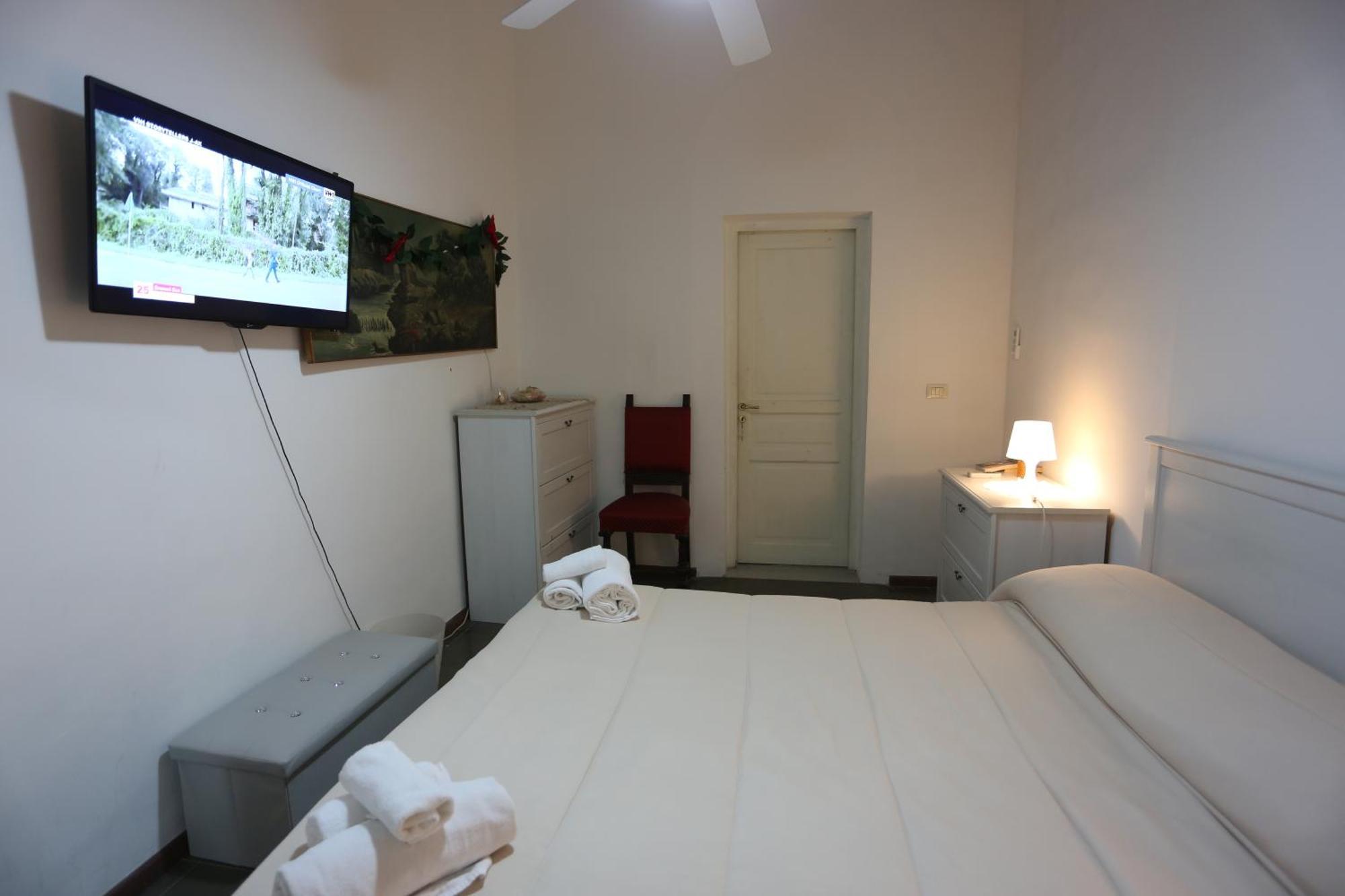 Bed and Breakfast A Casa Di Laura Катания Номер фото
